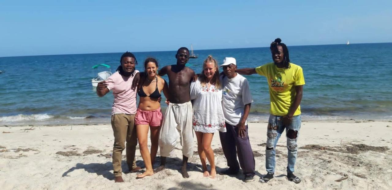 Ushongo Beach Bandas Pangani Екстериор снимка